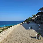 Afytos Sivilla *
