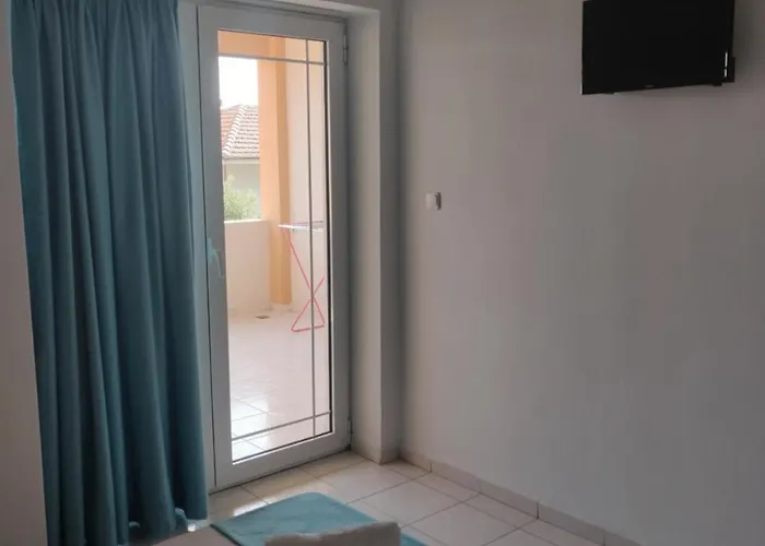 Sivilla Boutique * Afytos